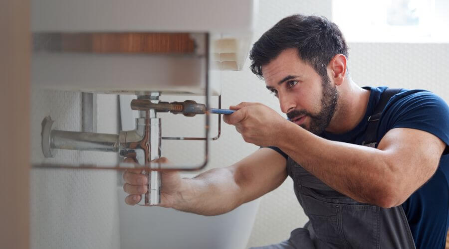 Professional expert plumbing services in Faxon, OK